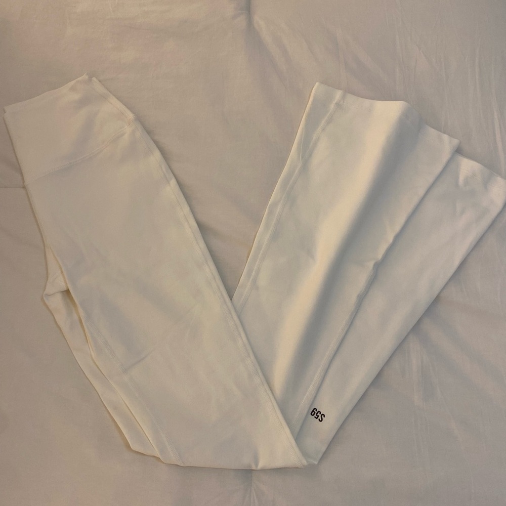 Raquel High Waist Flared Legging White (Splits59)
